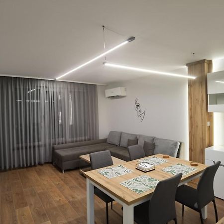 Diana Apartment Русе Экстерьер фото